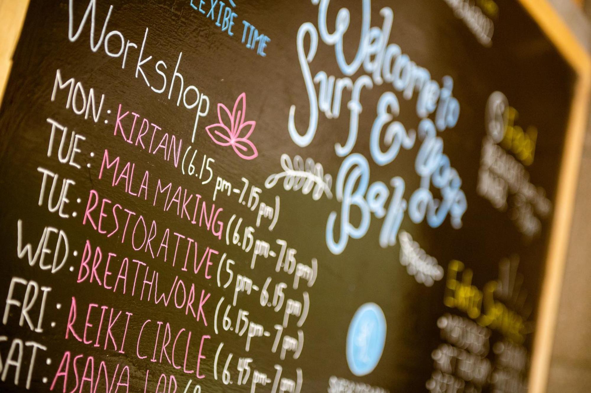 Bed and Breakfast Surf & Yoga Bali Dalung  Esterno foto
